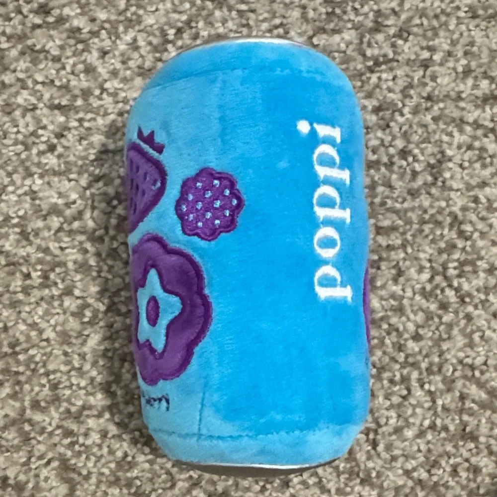 Poppi Baseball Cap & Plushie - Picture 4 of 7